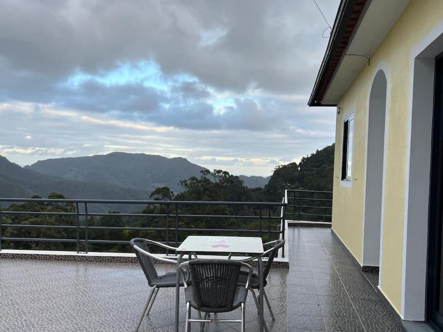 Villa The Hideaway Retreat à Santo Antonio da Serra Extérieur photo